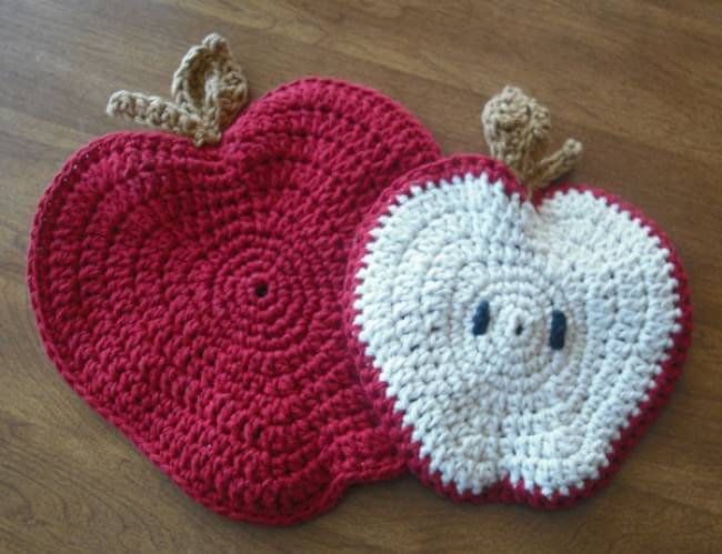 Beautiful Apple Potholder Crochet Craft