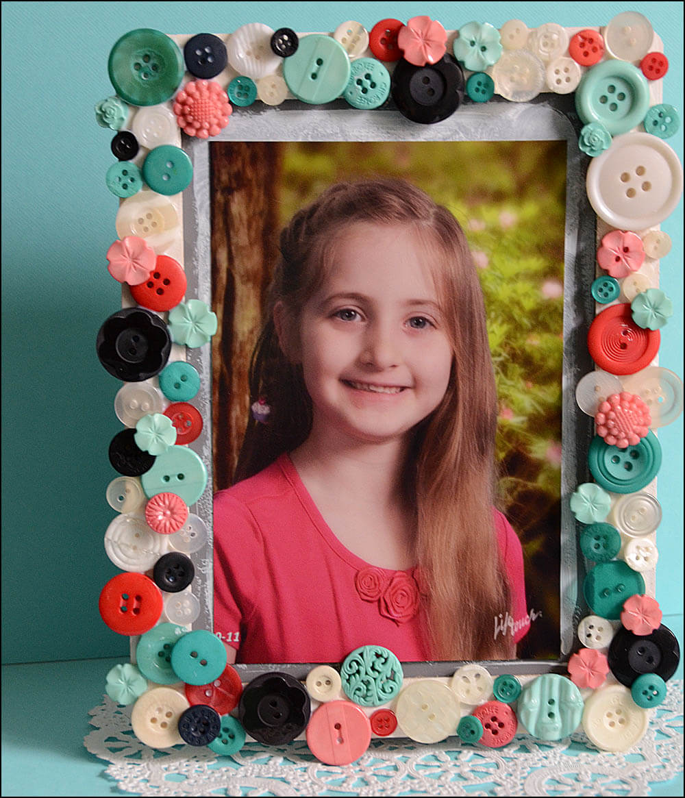 Beautiful Button Photo Frame Craft Project For Home Decor