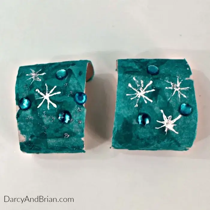 Beautiful Disney Frozen Themed Recycled Toilet Paper roll Bracelet Craft For Kids