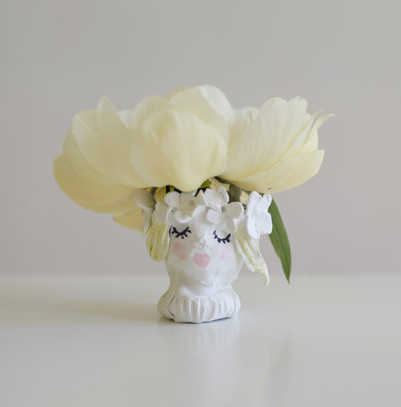 Beautiful Flower Face Vase Craft Using Clay