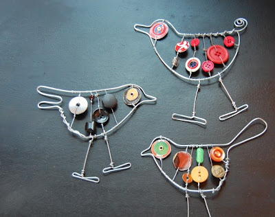 Bird Ornament Craft With Buttons & WireButton Bird Crafts