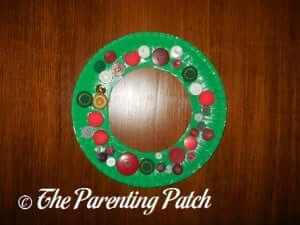 Christmas Wreath Button Craft Using Paper Plate