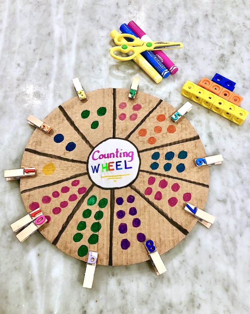 Clothespin Counting Wheel Diy Craft for Toddlers Learning with DIY Clothespins