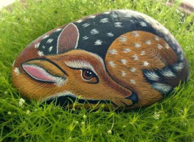 Creative Deer Painted Stone Art For Garden