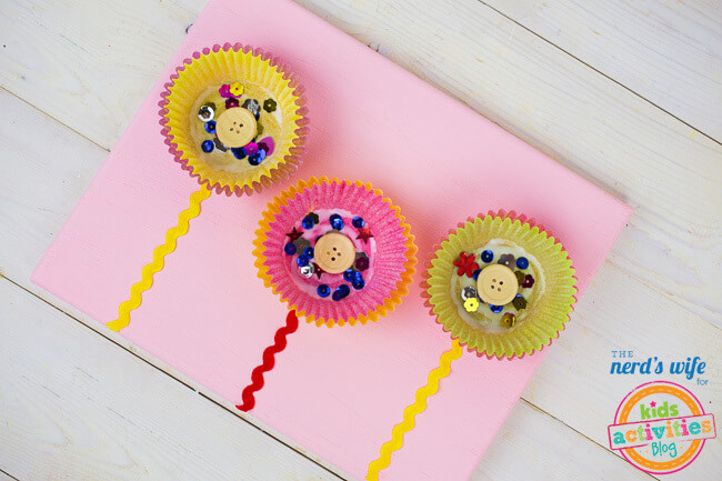 Cupcake Loner And Glitter Flower Craft For Kids Cupcake Liner Flower Crafts For Kids