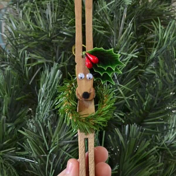 Cute Clothespin Reindeer Christmas Ornamental DIY Craft Clothespin Reindeer Crafts