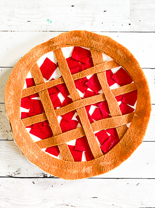 Cute Little Paper Plate Pie Craft Project At Home