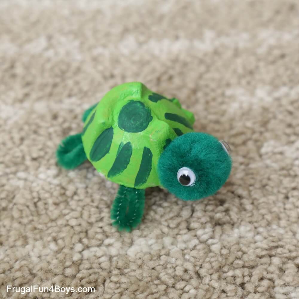 Cute Little Turtle Craft Idea Using Egg Carton