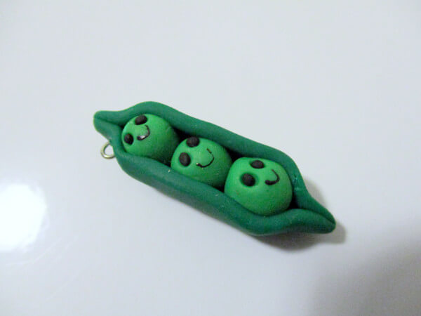 Cute Pea In A Pod Craft Idea For Kids