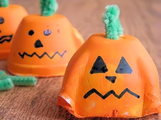 Cute Pumpkins Crafting Idea Using Egg Cartoons