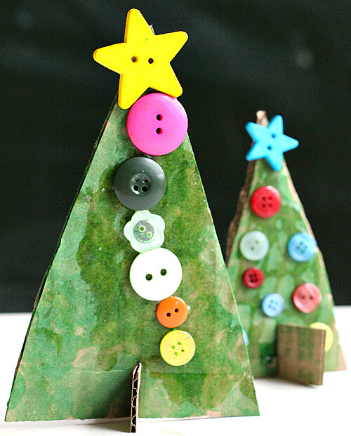 DIY Christmas Tree Decoration With Cardboard & Buttons