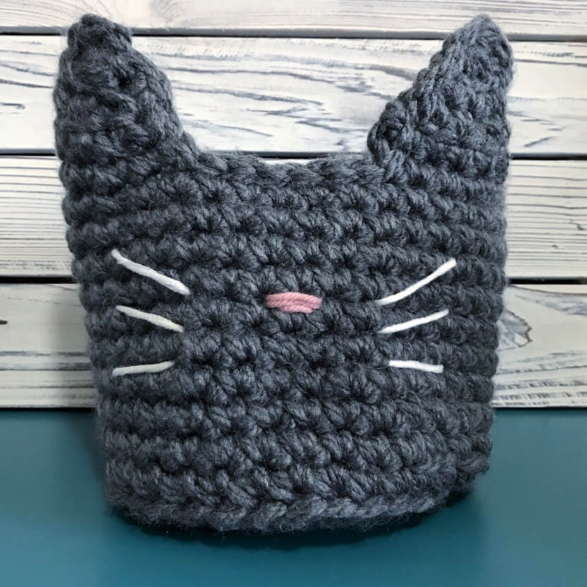 DIY Cute Cat Shaped Basket Made From Crochet