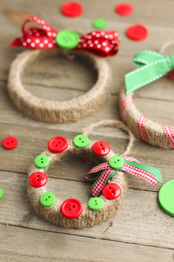 DIY Mason Jar Lid Christmas Ornaments Using Buttons Mason Jar Lid Decor Ideas