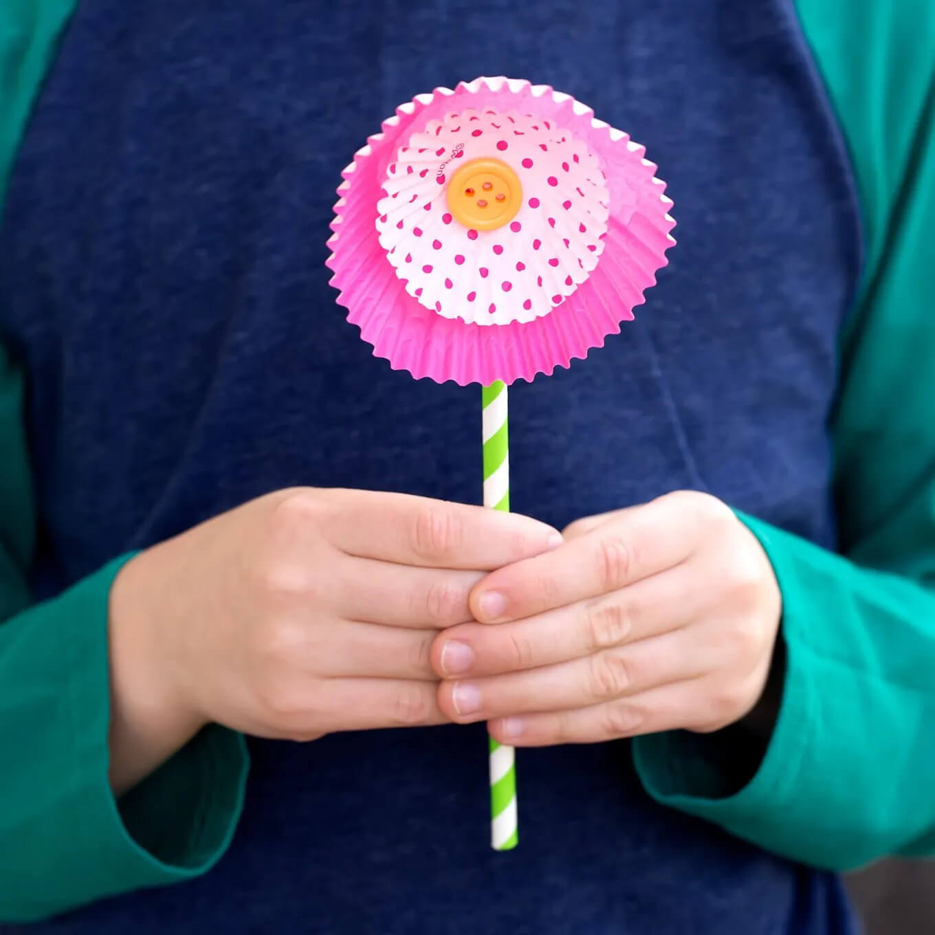Double Cupcake Liner And Button Flower Craft For Toddlers