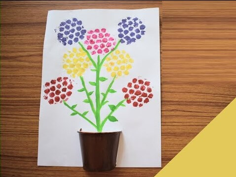 Easy And Simple Bubble Wrap Flower Craft For Kids