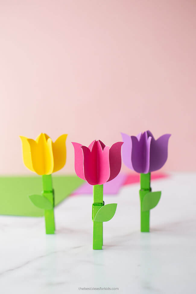 Easy Clothespin Flower Craft For Spring Activity Clothespin spring Crafts