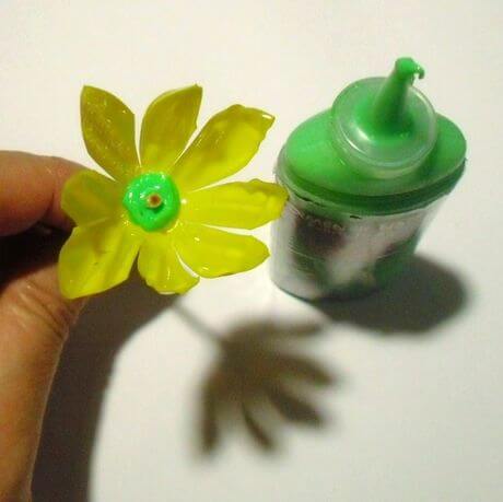 Easy Flower Craft Idea Using Plastic Egg Carton