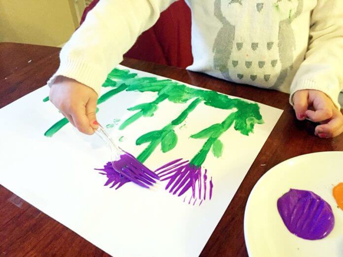 Easy Fork Flower Painting Art Ideas For Preschoolers Fork Flower Painting Art Ideas