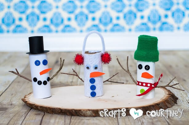 Easy Snowman Christmas Craft Using Toilet Paper Roll, Buttons & Pom PomButton Craft Using toilet paper roll