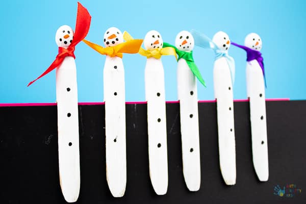 Easy Snowman Peg Ornament Craft For Preschoolers Winter Ornaments Craft 