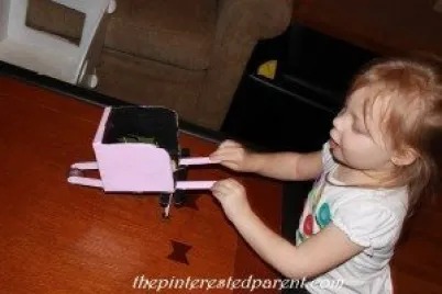 Easy Tissue box Wheelbarrow Craft DIY for Preschoolers