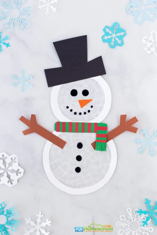 Easy-To-Make Construction paper Snowman Craft For Kids