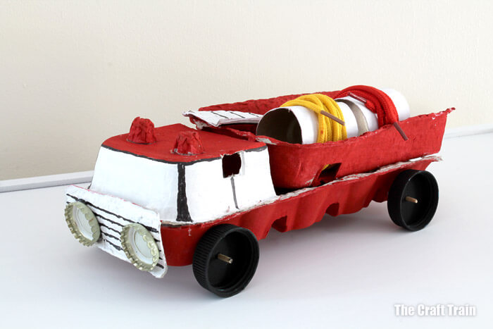 Easy-To-Make Fire Truck Craft Idea Using Egg Cartons