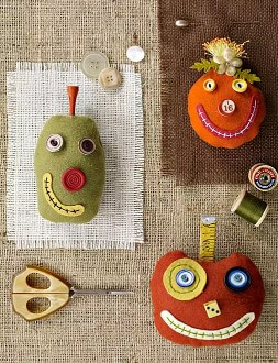 Felt Silly Pumpkin Decoration Craft Using Cardstock, Fabric & Buttons Button Pumpkin Crafts for Halloween