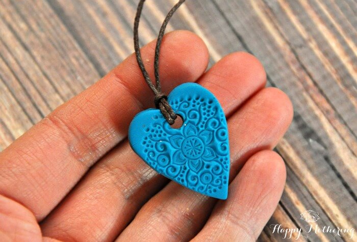 Floral Printed Heart-Shaped Clay Pendant Craft Idea