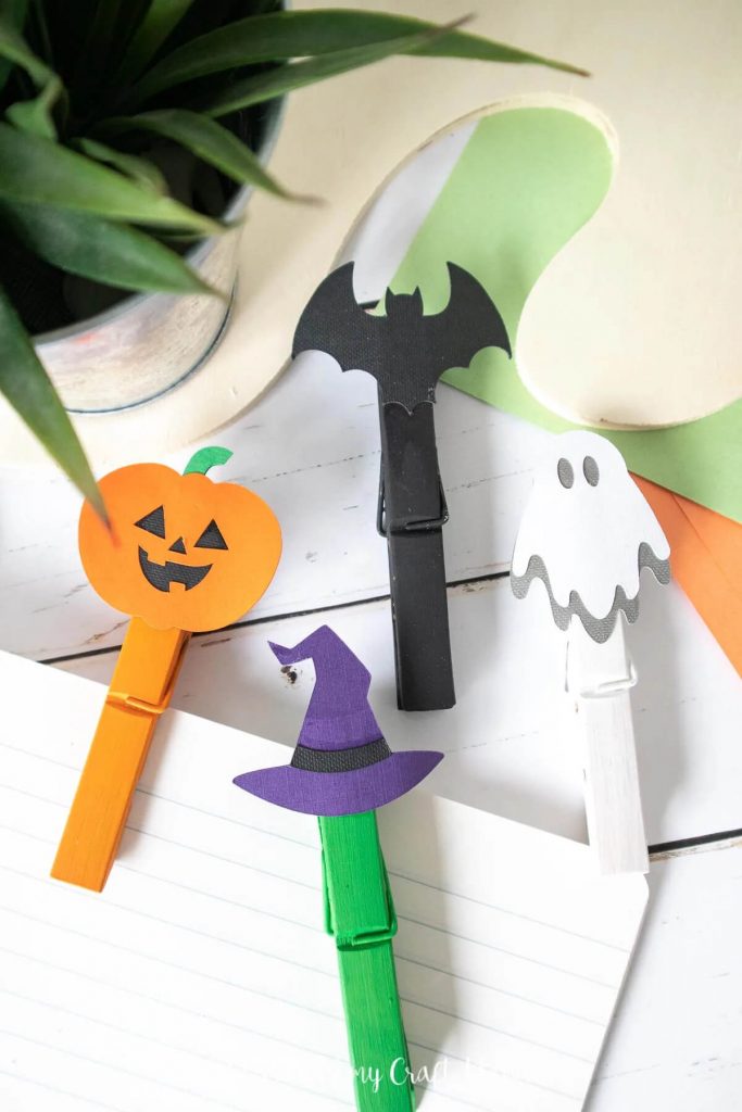 Fun And Easy Halloween Character Mini Clothespin Craft For Kids Mini clothespin crafts