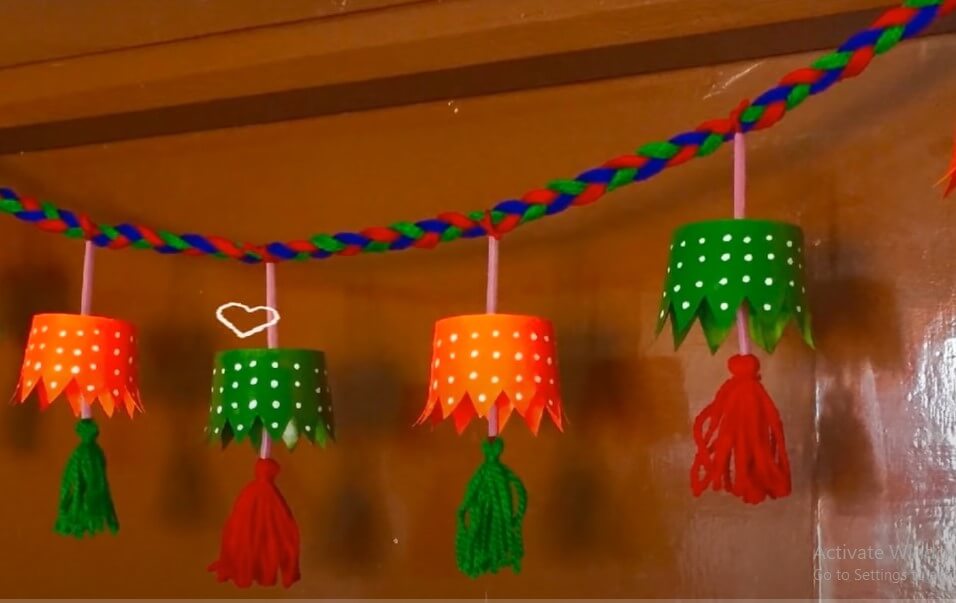 Fun And Easy Red And Green Tassel Paper Cup Toran DIY