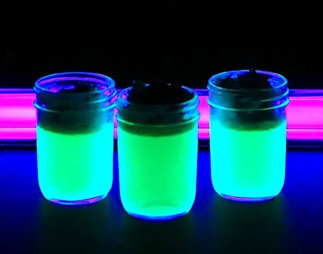 Fun To Make Glow In The Dark Jell-O Craft Ideas