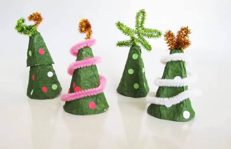 Funky Mini Christmas Tree Craft Idea Using Egg Carton