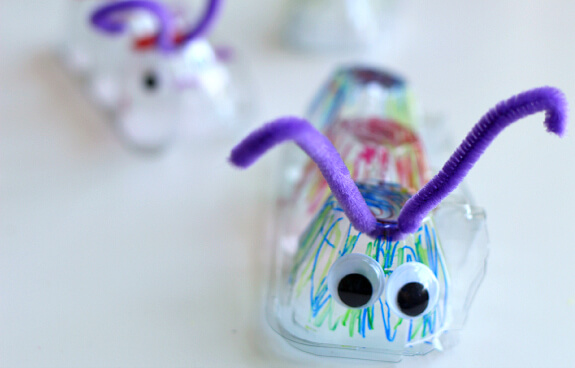Funky Plastic Egg Carton Caterpillar Crafting Idea For KidsPlastic egg carton crafts 