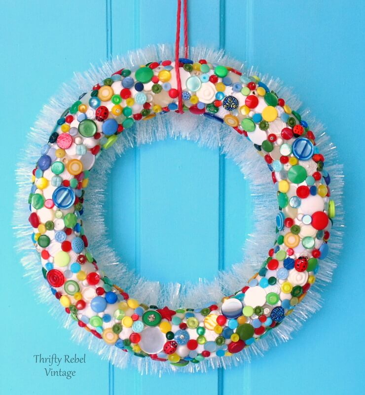 Handmade Button Wreath Christmas Decoration Craft At Home