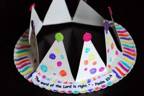 Handmade Paper Plate Crown Art Idea Using ButtonsButton crafts with paper plate