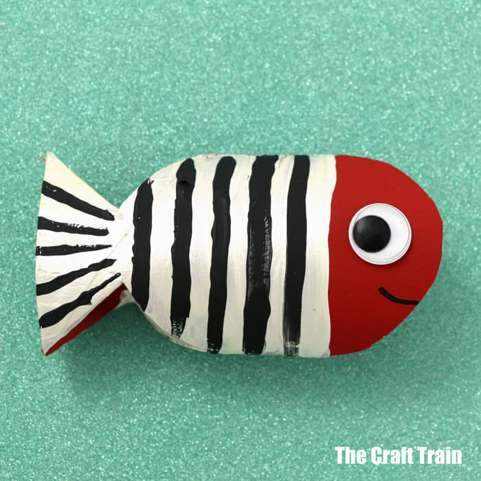 Handmade Paper Roll Fish Craft For Kindergarten KidsHandmade Glitter Paper Fish Craft Ideas
