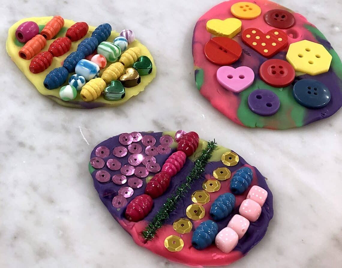 How To Make Easter Egg With Play Dough, Buttons & Beads