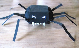 Let's Convert Old Egg Carton In Scary Halloween Spider Craft Idea 