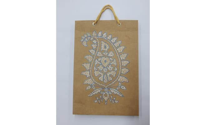 Let's Decorate Our Usual Paper Bag In Beautiful Way Brown paper bag decoration ideas