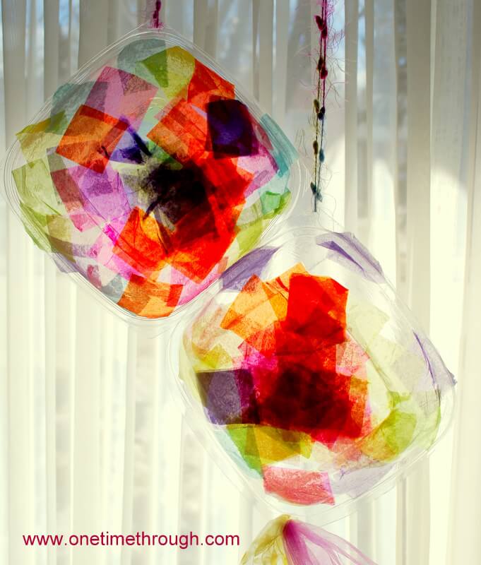 Lovely And Cheerful Spring Suncatcher Craft For Toddlers