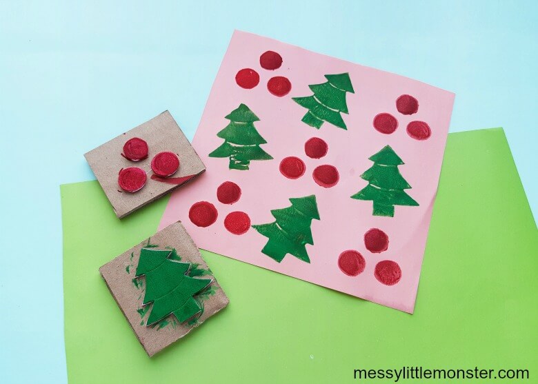 Lovely Cardboard Christmas Tree Stamp DIY For Toddlers