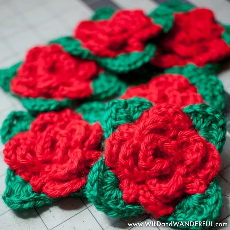Lovely Crochet Red Rose Woolen Flower Craft DIY DIY Easy Woolen Flower Ideas