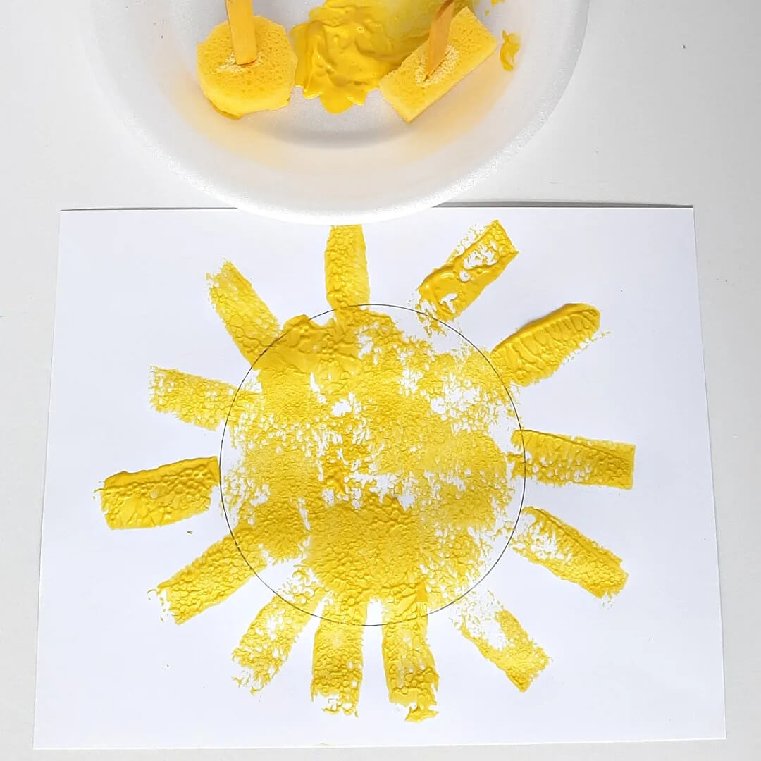Quick And Easy Sun Sponge Painting Craft For KidsSummer Painting with Sponge Stamps