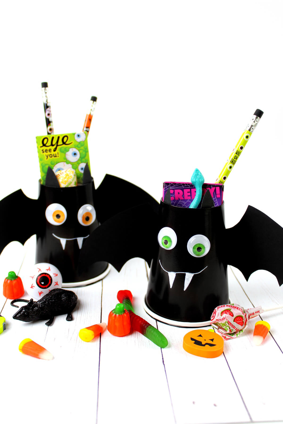 Scary Paper Cup Bat Treat Box Craft For Kids