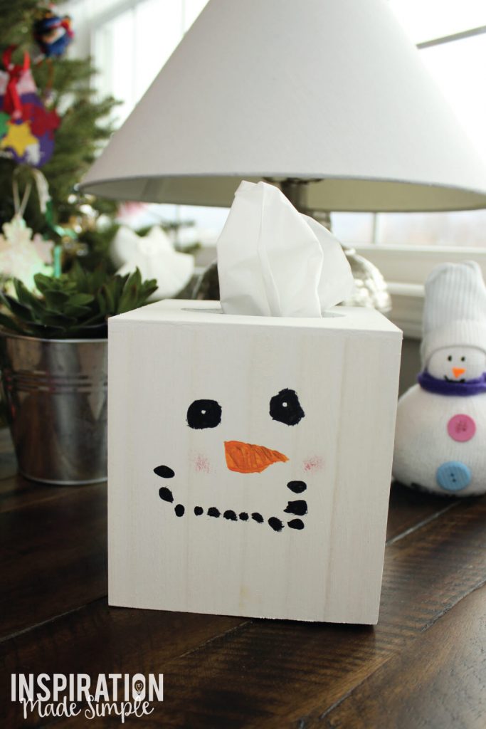 Simple Snowman Painted Tissue box Decoration Idea