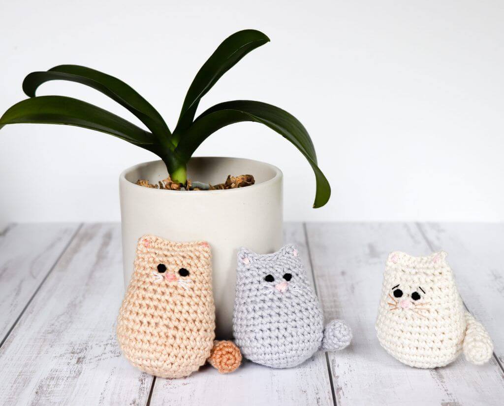 Simple To Make & Cute Cat Crochet Craft For DecorationCrochet Animal Patterns