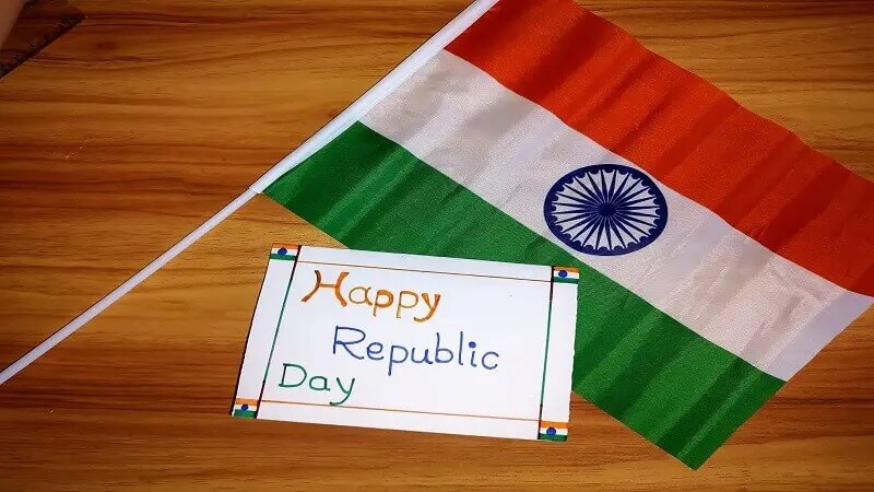 Simple Tri-Color Card Craft For Toddlers Indian Republic Day crafts & Activities For Kids