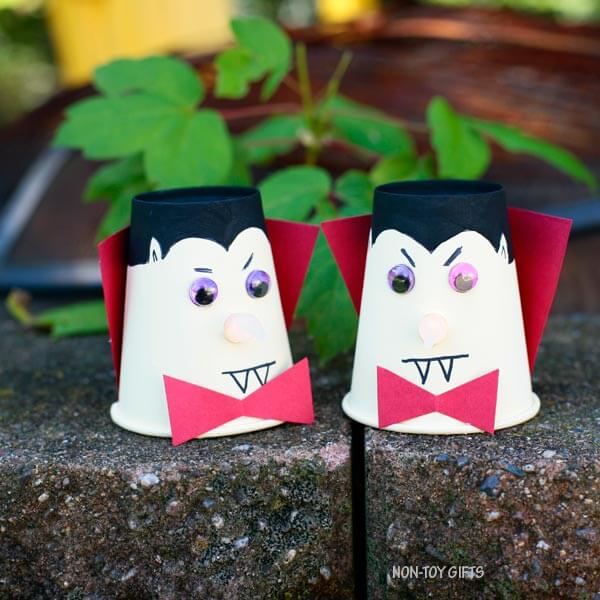 Spooky Paper Cup Vampire Halloween Craft For Preschoolers