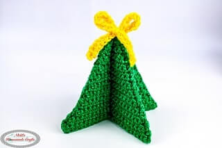 Tiny & Simple Christmas Tree Decoration IdeasCrochet Christmas Tree Patterns 